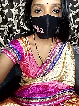 Snapshot of REVA_DARLING chatting on December 16, 2025, 9:58 am REVA DARLING online show from December 16, 2025, 9:58 am