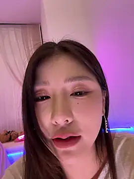 Snapshot of Momoever123456 chatting on March 11, 2026, 2:56 pm Momoever123456 online show from March 11, 2026, 2:56 pm