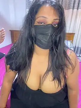 NOORA-GIRL online show from January 10, 2026, 11:56 am