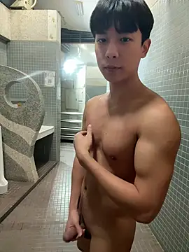 Snapshot of ericsex_tw chatting on February 6, 2026, 2:09 pm ericsex tw online show from February 6, 2026, 2:09 pm