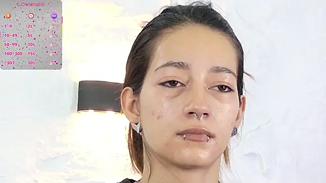 Snapshot of zorravioletta1 chatting on October 28, 2025, 12:19 pm zorravioletta1 online show from October 28, 2025, 12:19 pm