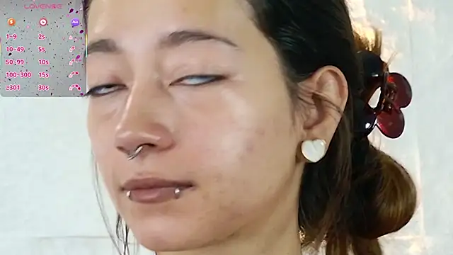 Snapshot of zorravioletta1 chatting on November 4, 2025, 12:37 pm zorravioletta1 online show from November 4, 2025, 12:37 pm