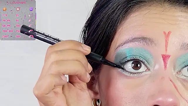 Snapshot of zorravioletta1 chatting on November 22, 2025, 12:59 pm zorravioletta1 online show from November 22, 2025, 12:59 pm