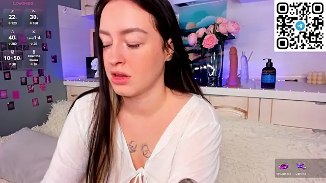 Snapshot of Kruela_Eva chatting on March 17, 2025, 11:43 pm Kruela Eva online show from March 17, 2025, 11:43 pm