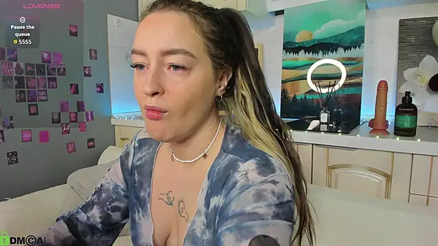 Snapshot of Kruela_Eva chatting on November 28, 2025, 11:29 pm Kruela Eva online show from November 28, 2025, 11:29 pm