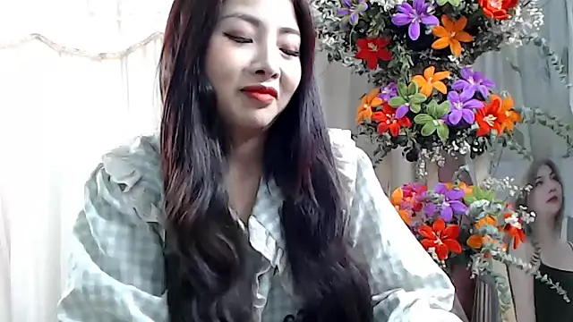 Snapshot of MiMi_0293 chatting on January 9, 2025, 7:10 am MiMi 0293 online show from January 9, 2025, 7:10 am