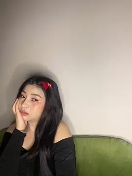 Snapshot of MiMi_0293 chatting on February 3, 2026, 2:55 pm MiMi 0293 online show from February 3, 2026, 2:55 pm