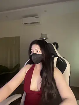 Snapshot of MiMi_0293 chatting on February 25, 2026, 12:37 pm MiMi 0293 online show from February 25, 2026, 12:37 pm