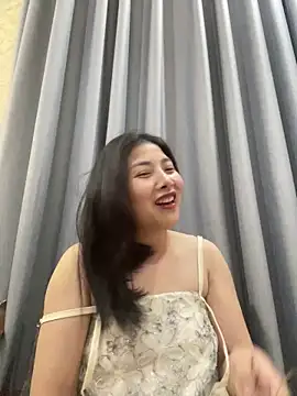 Snapshot of MiMi_0293 chatting on February 28, 2026, 3:24 pm MiMi 0293 online show from February 28, 2026, 3:24 pm