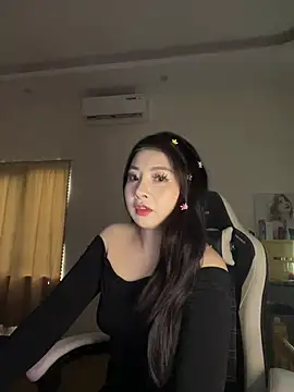 Snapshot of MiMi_0293 chatting on April 2, 2026, 10:02 am MiMi 0293 online show from April 2, 2026, 10:02 am