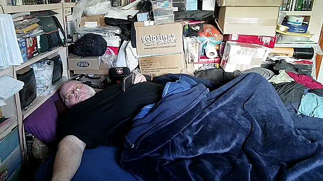 hadeszeuss2 online show from March 15, 2026, 2:34 pm