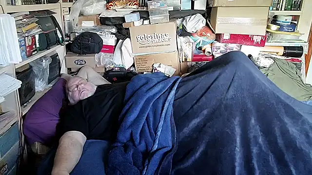 hadeszeuss2 online show from March 29, 2026, 3:12 pm