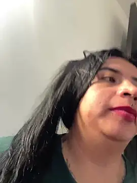 Snapshot of Devilsweet17 chatting on January 17, 2026, 2:44 pm Devilsweet17 online show from January 17, 2026, 2:44 pm