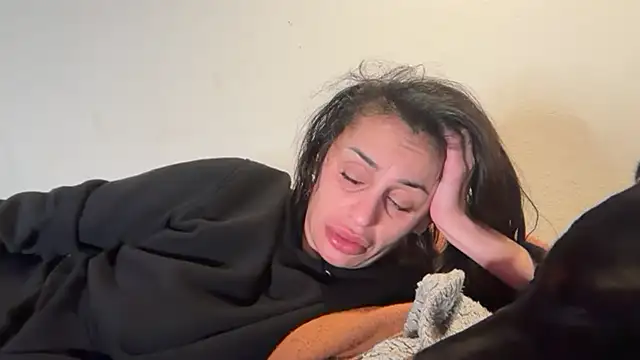 Snapshot of JeSuisUnTapin chatting on January 6, 2026, 5:38 pm JeSuisUnTapin online show from January 6, 2026, 5:38 pm