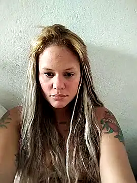 perolaar online show from March 1, 2025, 10:55 am