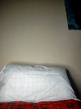 pretty-eyes23 online show from December 17, 2025, 4:46 pm