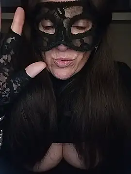 Snapshot of 23Milly chatting on December 12, 2024, 7:04 pm 23Milly online show from December 12, 2024, 7:04 pm