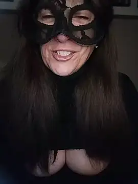 Snapshot of 23Milly chatting on January 8, 2025, 7:34 am 23Milly online show from January 8, 2025, 7:34 am