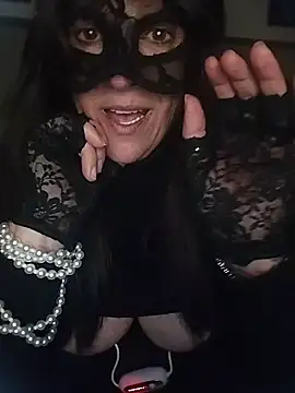 Snapshot of 23Milly chatting on February 14, 2025, 7:38 am 23Milly online show from February 14, 2025, 7:38 am