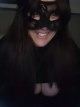 Snapshot of 23Milly chatting on February 18, 2025, 1:33 pm 23Milly online show from February 18, 2025, 1:33 pm