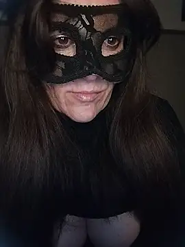 Snapshot of 23Milly chatting on February 19, 2025, 7:05 pm 23Milly online show from February 19, 2025, 7:05 pm