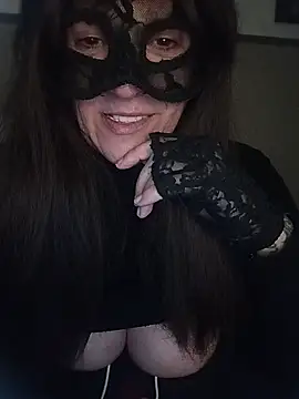 Snapshot of 23Milly chatting on February 21, 2025, 1:44 pm 23Milly online show from February 21, 2025, 1:44 pm