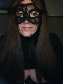 Snapshot of 23Milly chatting on March 4, 2025, 7:01 pm 23Milly online show from March 4, 2025, 7:01 pm