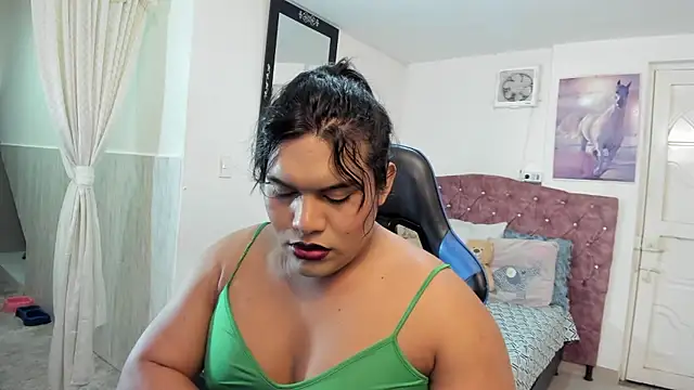 Margoth Montilla online show from January 13, 2026, 1:00 am