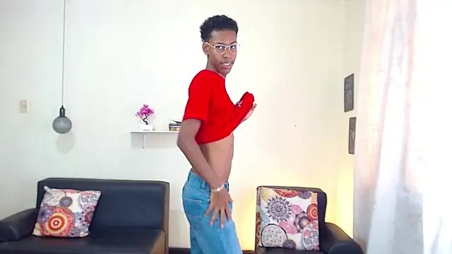 maiki18  online show from January 29, 2025, 4:41 pm