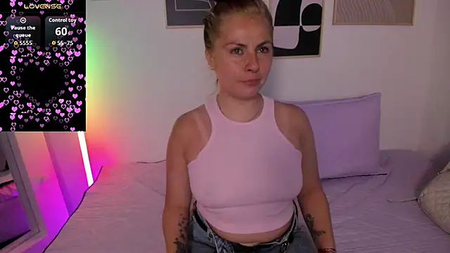 brandy sweet  online show from October 16, 2025, 3:13 pm