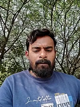 Snapshot of rayhan085 chatting on December 2, 2025, 8:30 am rayhan085 online show from December 2, 2025, 8:30 am