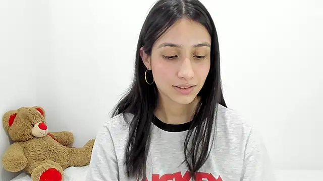 Snapshot of ericbana__ chatting on January 12, 2025, 2:45 am ericbana   online show from January 12, 2025, 2:45 am