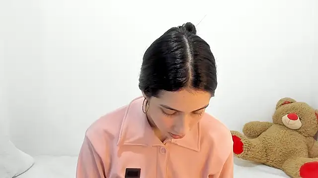 Snapshot of ericbana__ chatting on February 27, 2025, 3:58 am ericbana   online show from February 27, 2025, 3:58 am