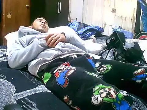 Snapshot of jperezofficial1 chatting on September 17, 2025, 2:08 pm jperezofficial1 online show from September 17, 2025, 2:08 pm