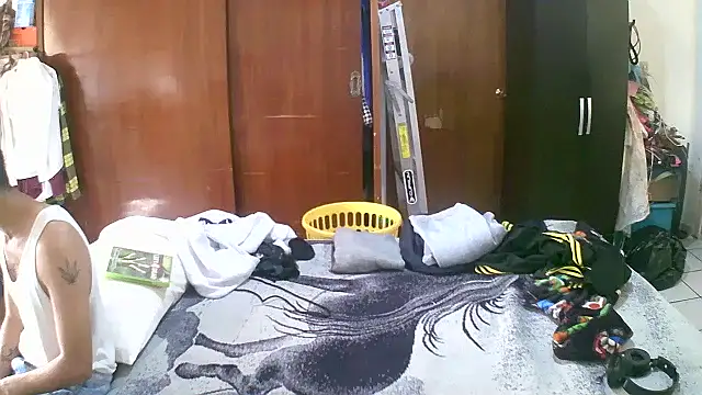 Snapshot of jperezofficial1 chatting on September 29, 2025, 4:34 pm jperezofficial1 online show from September 29, 2025, 4:34 pm