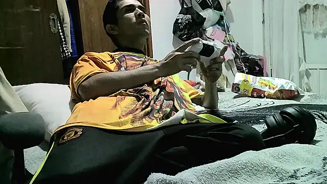 Snapshot of jperezofficial1 chatting on October 4, 2025, 3:04 am jperezofficial1 online show from October 4, 2025, 3:04 am