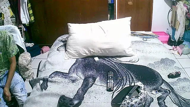 Snapshot of jperezofficial1 chatting on October 7, 2025, 4:31 am jperezofficial1 online show from October 7, 2025, 4:31 am