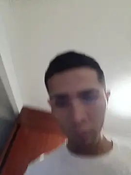 Snapshot of jperezofficial1 chatting on November 18, 2025, 4:39 am jperezofficial1 online show from November 18, 2025, 4:39 am