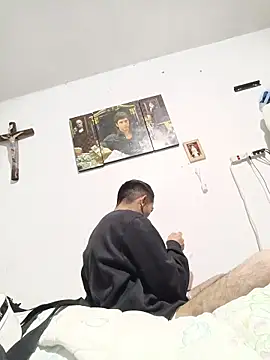 Snapshot of jperezofficial1 chatting on November 24, 2025, 6:24 am jperezofficial1 online show from November 24, 2025, 6:24 am