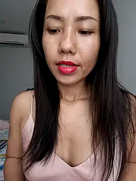 Sugar2k5 online show from February 26, 2025, 6:26 am