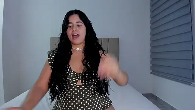 Snapshot of Natasha-28 chatting on November 24, 2025, 10:42 pm Natasha-28 online show from November 24, 2025, 10:42 pm