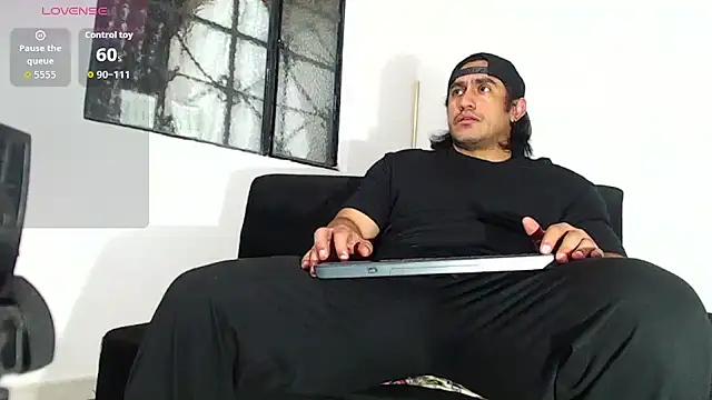 willian m777 online show from December 2, 2025, 4:18 am