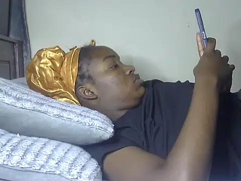 Snapshot of Sexy_racy_rebel_ chatting on October 8, 2025, 4:10 am Sexy racy rebel online show from October 8, 2025, 4:10 am