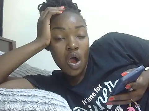 Snapshot of Sexy_racy_rebel_ chatting on October 16, 2025, 1:06 am Sexy racy rebel online show from October 16, 2025, 1:06 am