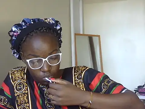 Snapshot of Sexy_racy_rebel_ chatting on December 2, 2025, 11:37 am Sexy racy rebel online show from December 2, 2025, 11:37 am