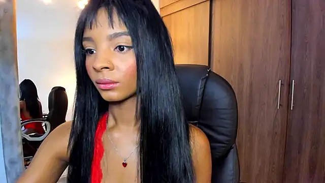 Snapshot of alikahouston4 chatting on November 19, 2025, 5:18 am alikahouston4 online show from November 19, 2025, 5:18 am