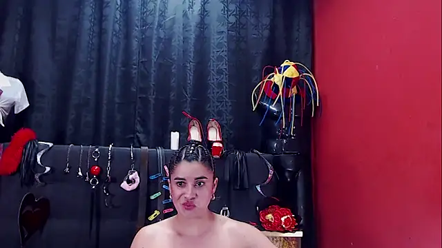 Snapshot of Hannamariana chatting on February 18, 2025, 8:14 pm Hannamariana online show from February 18, 2025, 8:14 pm