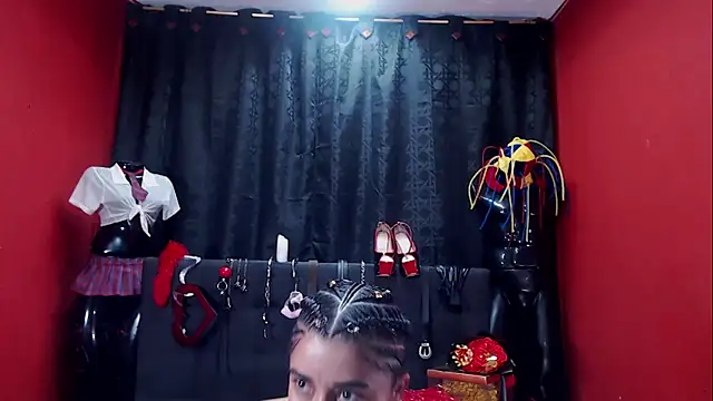 Snapshot of Hannamariana chatting on March 13, 2025, 1:18 pm Hannamariana online show from March 13, 2025, 1:18 pm