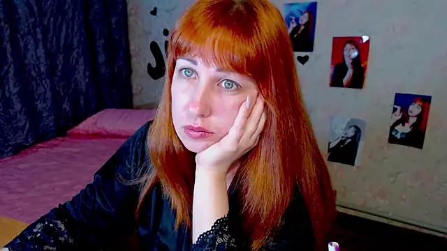 Snapshot of JillStevens chatting on February 6, 2025, 11:58 pm JillStevens online show from February 6, 2025, 11:58 pm