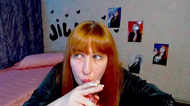 Snapshot of JillStevens chatting on March 3, 2025, 9:59 pm JillStevens online show from March 3, 2025, 9:59 pm